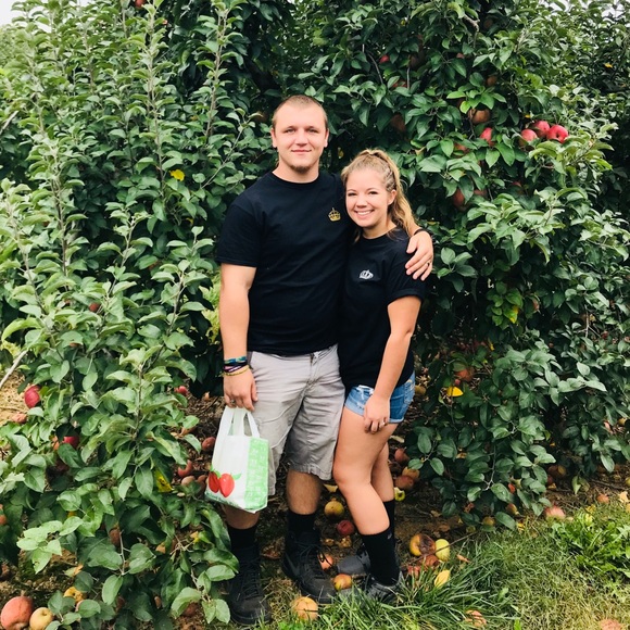 Meet your Posher, Mackenzee - Picture 4 of 7